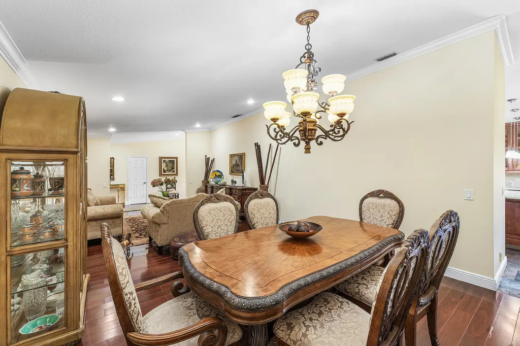 2099 Greenview Cove Drive Wellington FL 33414