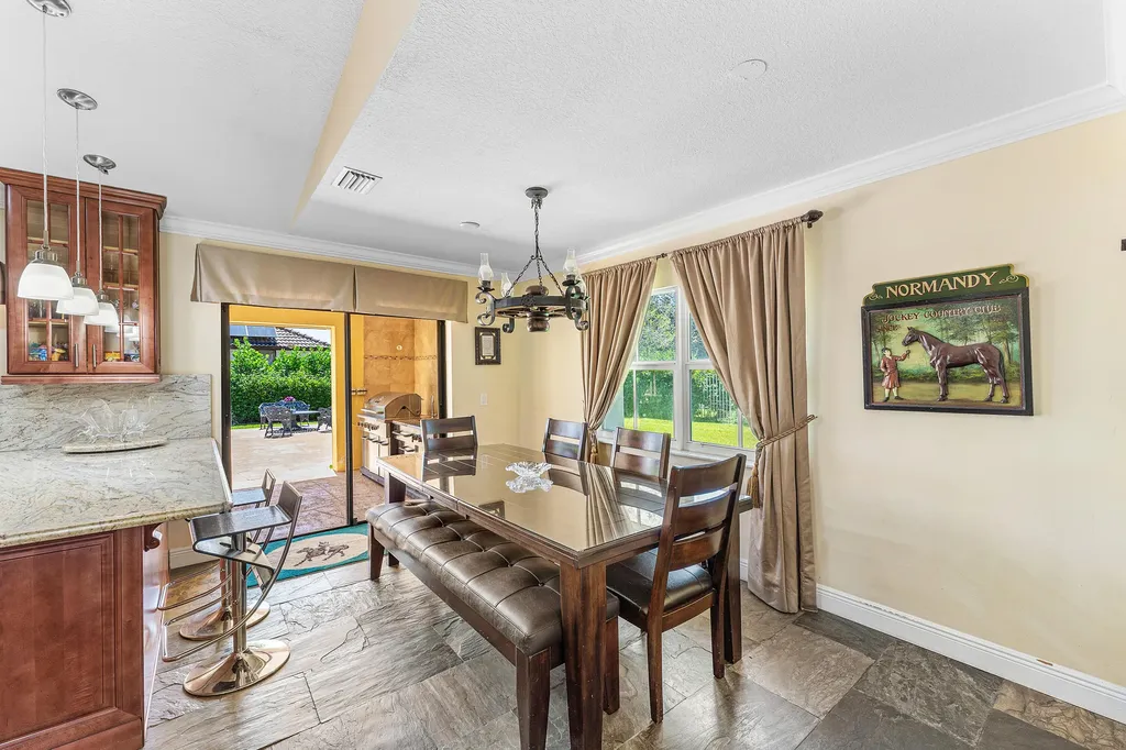 2099 Greenview Cove Drive Wellington FL 33414
