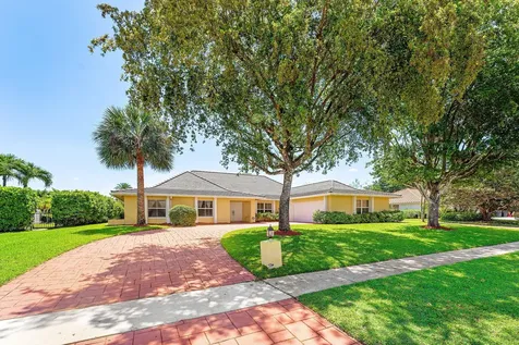 2099 Greenview Cove Drive Wellington FL 33414