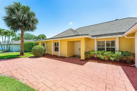 2099 Greenview Cove Drive Wellington FL 33414