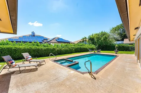 2099 Greenview Cove Drive Wellington FL 33414