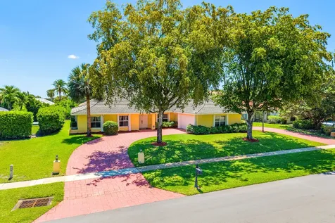 2099 Greenview Cove Drive Wellington FL 33414
