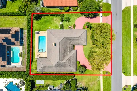 2099 Greenview Cove Drive Wellington FL 33414