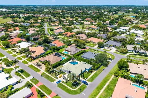 2099 Greenview Cove Drive Wellington FL 33414