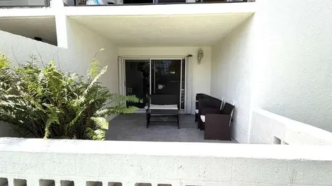 9711 Fontainebleau Boulevard Miami FL 33172