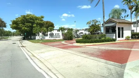 9711 Fontainebleau Boulevard Miami FL 33172