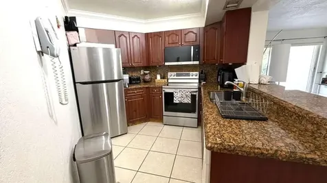 9711 Fontainebleau Boulevard Miami FL 33172