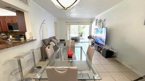 9711 Fontainebleau Boulevard Miami FL 33172
