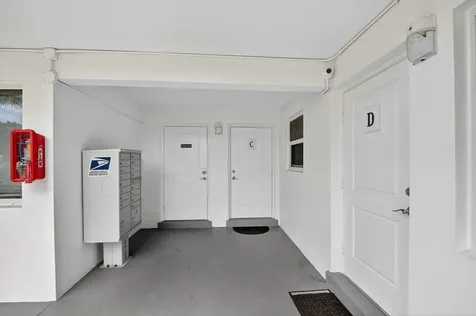 525 S Broadway Street Lantana FL 33462