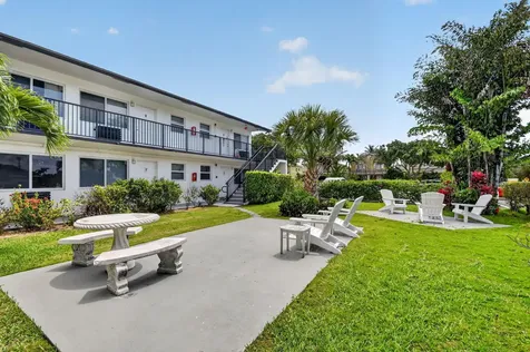 525 S Broadway Street Lantana FL 33462