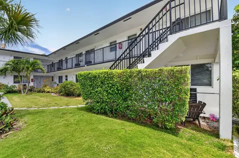 525 S Broadway Street Lantana FL 33462