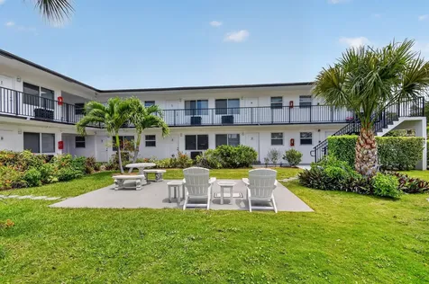 525 S Broadway Street Lantana FL 33462