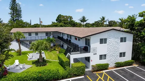 525 S Broadway Street Lantana FL 33462