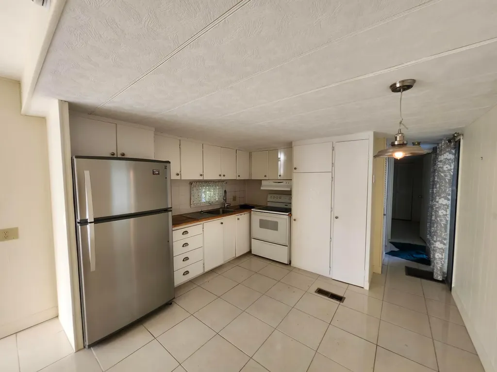2011 SW 84th Avenue Davie FL 33324