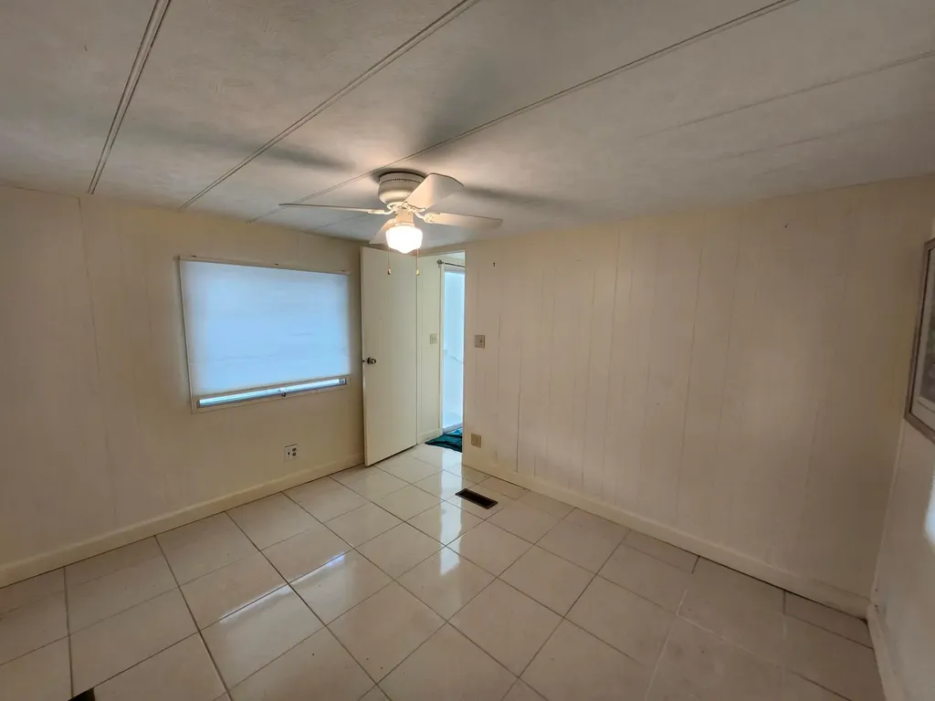 2011 SW 84th Avenue Davie FL 33324