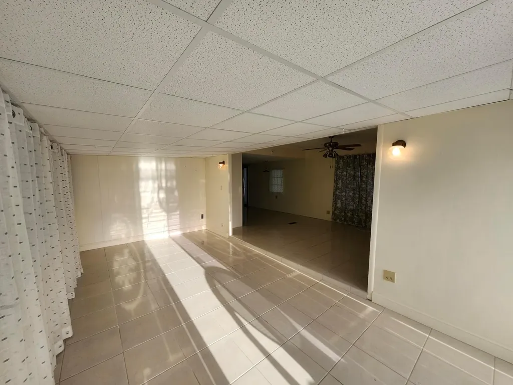 2011 SW 84th Avenue Davie FL 33324