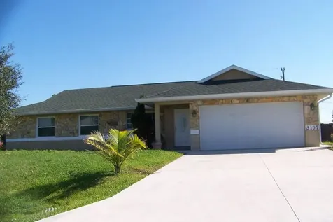 3107 SE Card Terrace Port St Lucie FL 34984