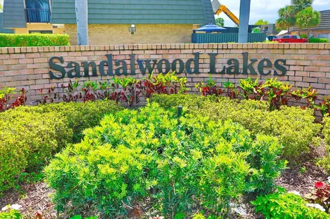325 3rd Way West Palm Beach FL 33407