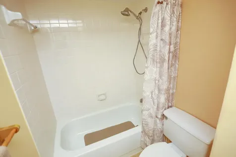 325 3rd Way West Palm Beach FL 33407