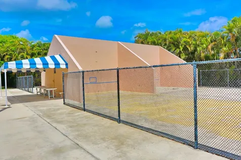 325 3rd Way West Palm Beach FL 33407