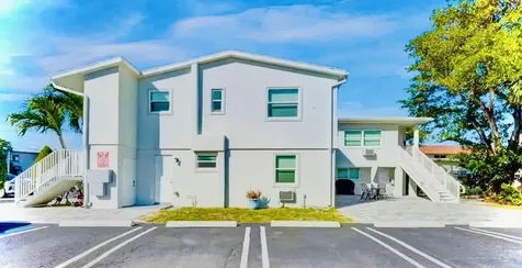 906 N Riverside Drive Pompano Beach FL 33062