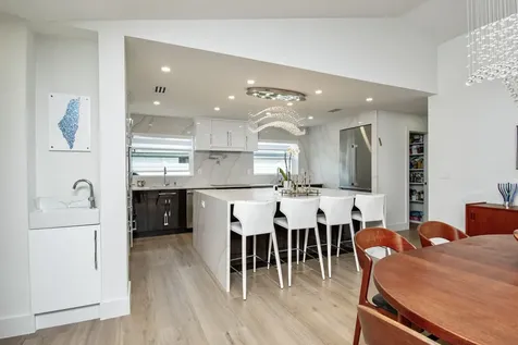 7484 Malibu Crescent Boca Raton FL 33433