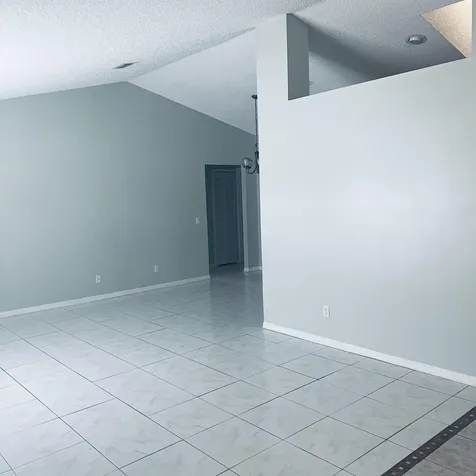 6911 NW Dorothy Street Port St Lucie FL 34983