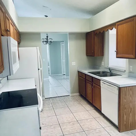 6911 NW Dorothy Street Port St Lucie FL 34983