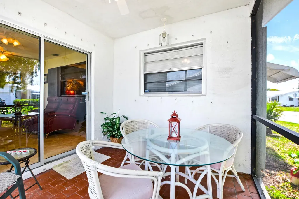 2113 SW 15th Street Boynton Beach FL 33426