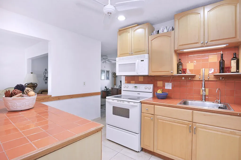 2113 SW 15th Street Boynton Beach FL 33426