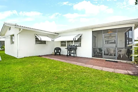 2113 SW 15th Street Boynton Beach FL 33426