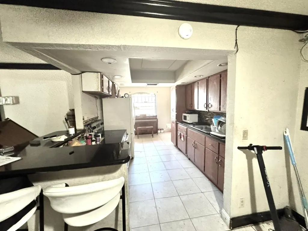 4310 NE 1st Terrace Pompano Beach FL 33064