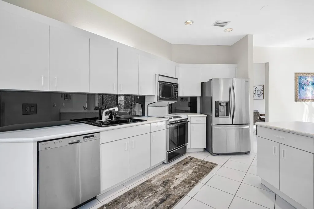 17099 Ryton Lane Boca Raton FL 33496