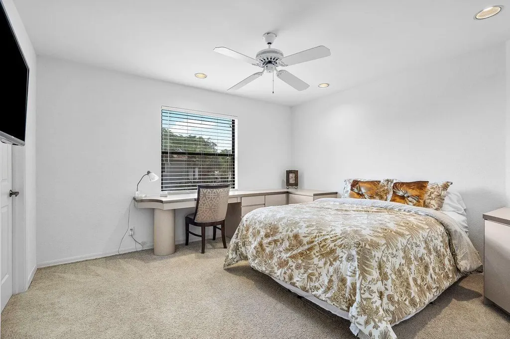 17099 Ryton Lane Boca Raton FL 33496