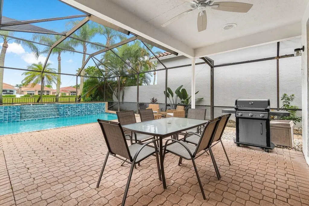 17099 Ryton Lane Boca Raton FL 33496