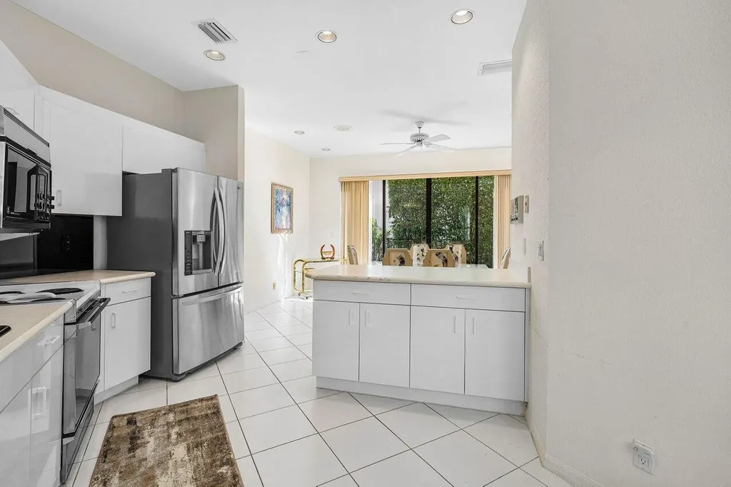 17099 Ryton Lane Boca Raton FL 33496