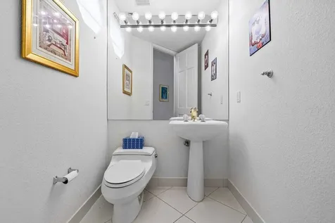 17099 Ryton Lane Boca Raton FL 33496
