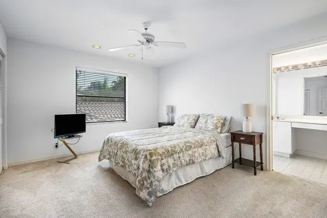 17099 Ryton Lane Boca Raton FL 33496