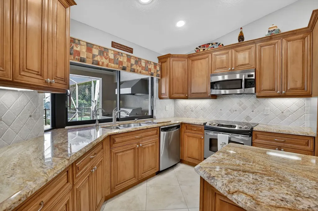 4944 NW 97th Drive Coral Springs FL 33076