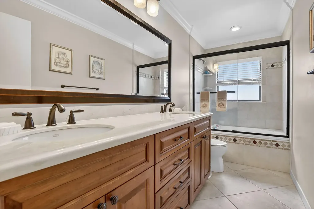4944 NW 97th Drive Coral Springs FL 33076