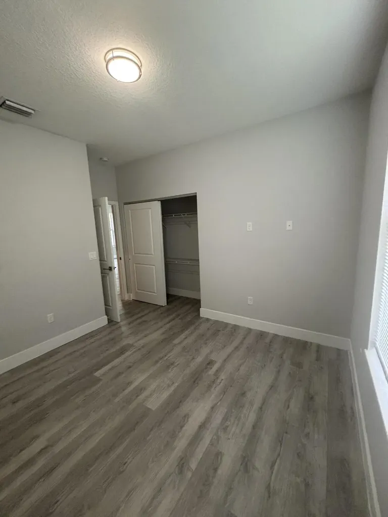 127 NW 9th Avenue Delray Beach FL 33444