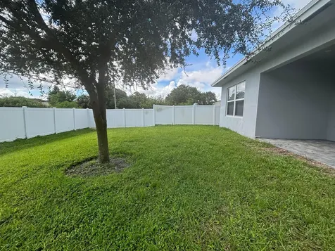 127 NW 9th Avenue Delray Beach FL 33444