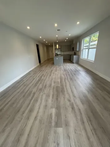 127 NW 9th Avenue Delray Beach FL 33444