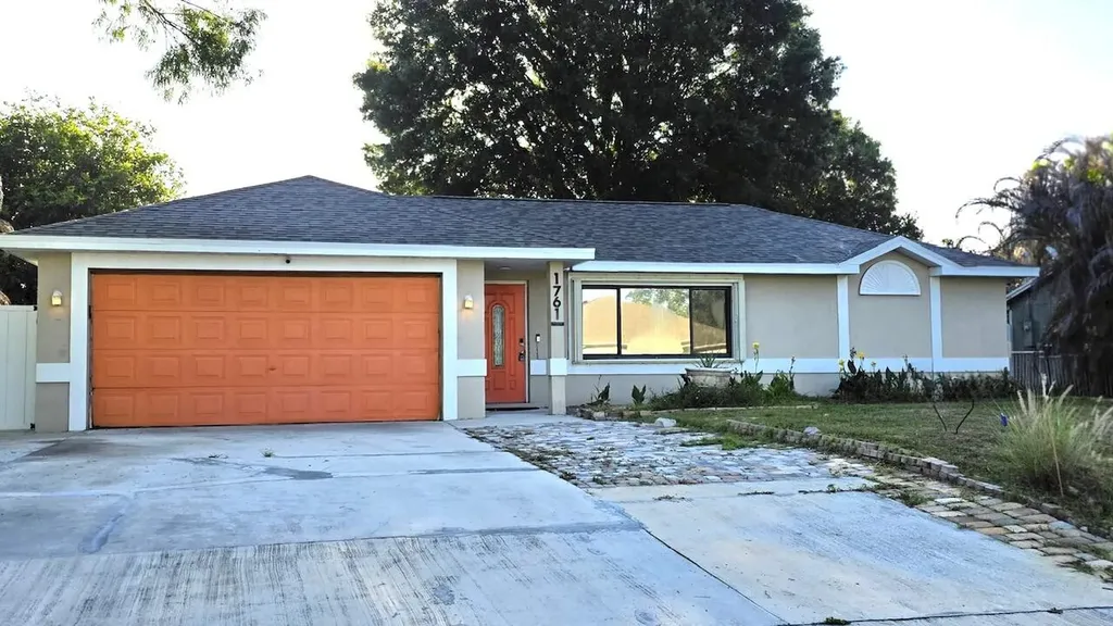 1761 SW Monterrey Lane Port St Lucie FL 34953