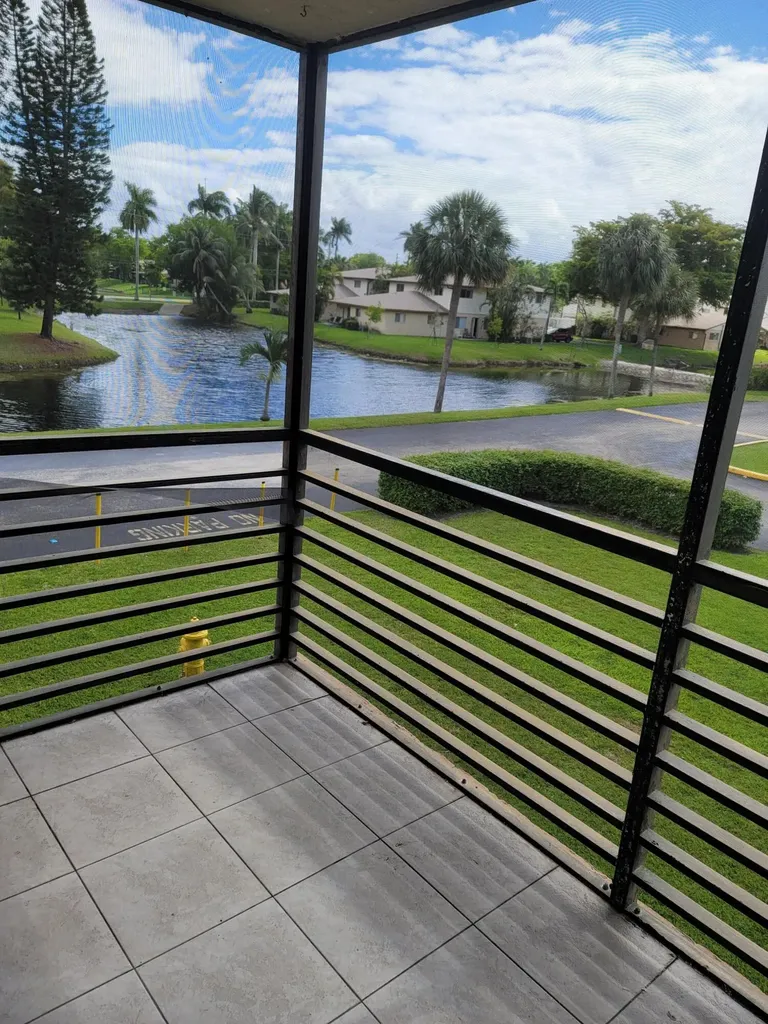 3730 N Pine Island Road Sunrise FL 33351