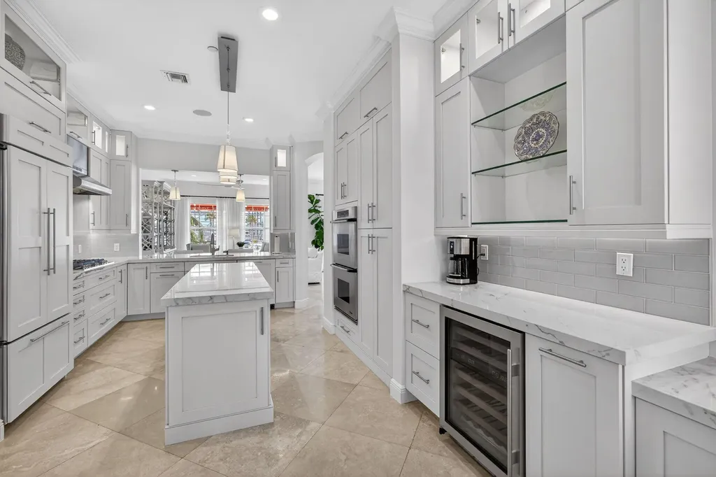 24 Marina Gardens Drive Palm Beach Gardens FL 33410
