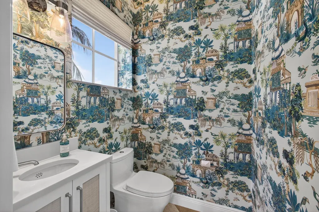 24 Marina Gardens Drive Palm Beach Gardens FL 33410