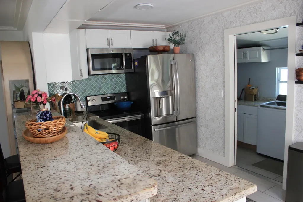 237 Wenonah Place West Palm Beach FL 33405