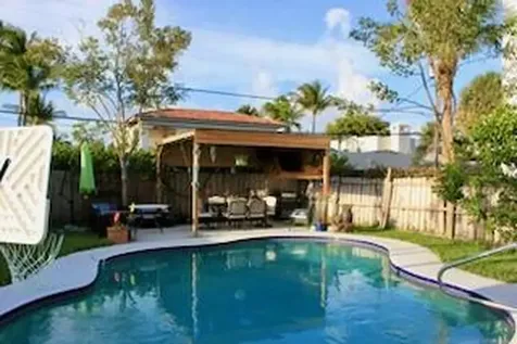 237 Wenonah Place West Palm Beach FL 33405