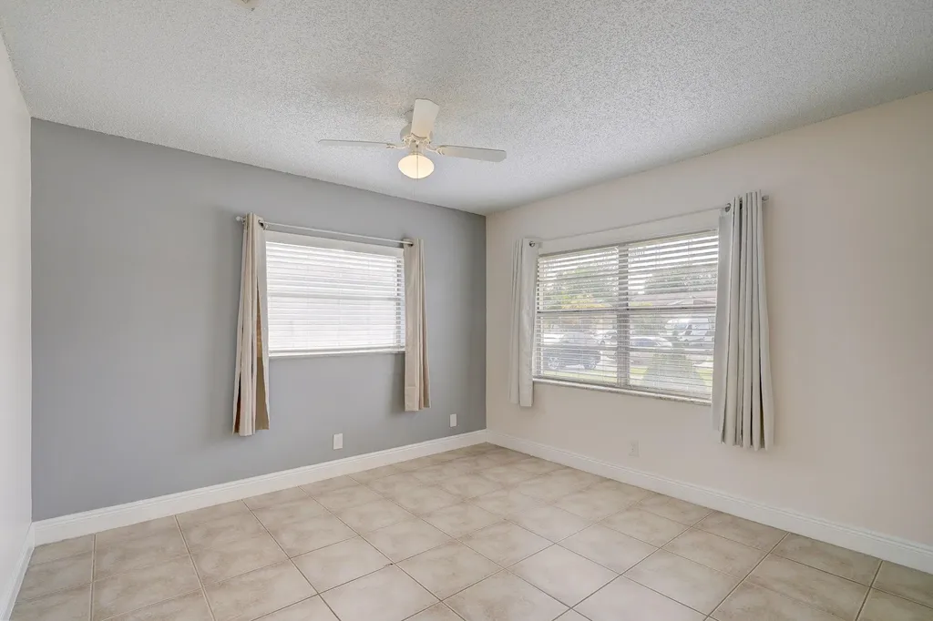 3929 Kenas Street Palm Beach Gardens FL 33403